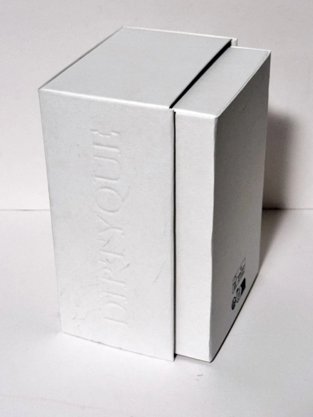 Authentic DIPTYQUE Paris Luxury Empty Gift Box White Textured Rigid 5x7x5.5